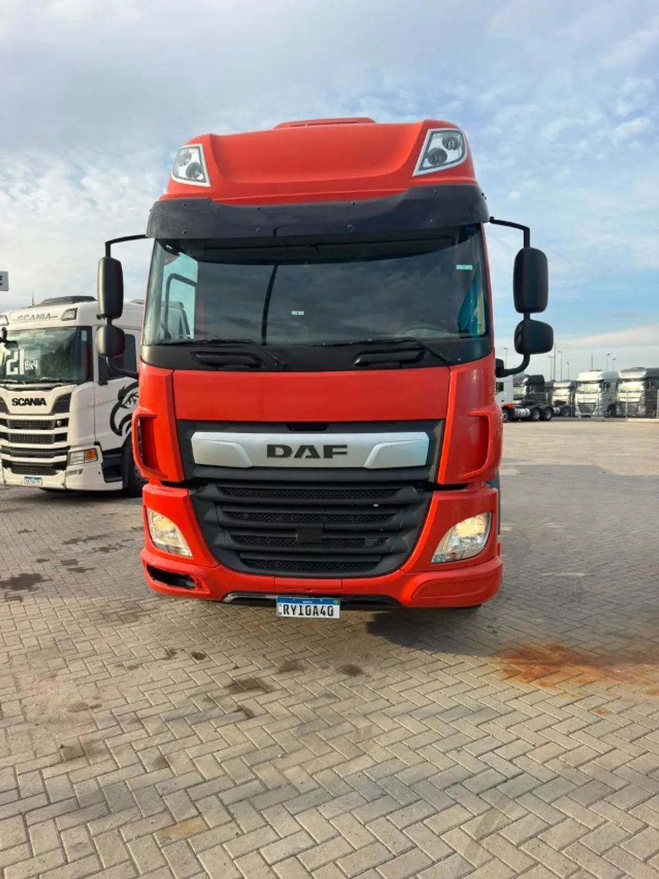 DAF 310 8x2 2023 - Foto 2