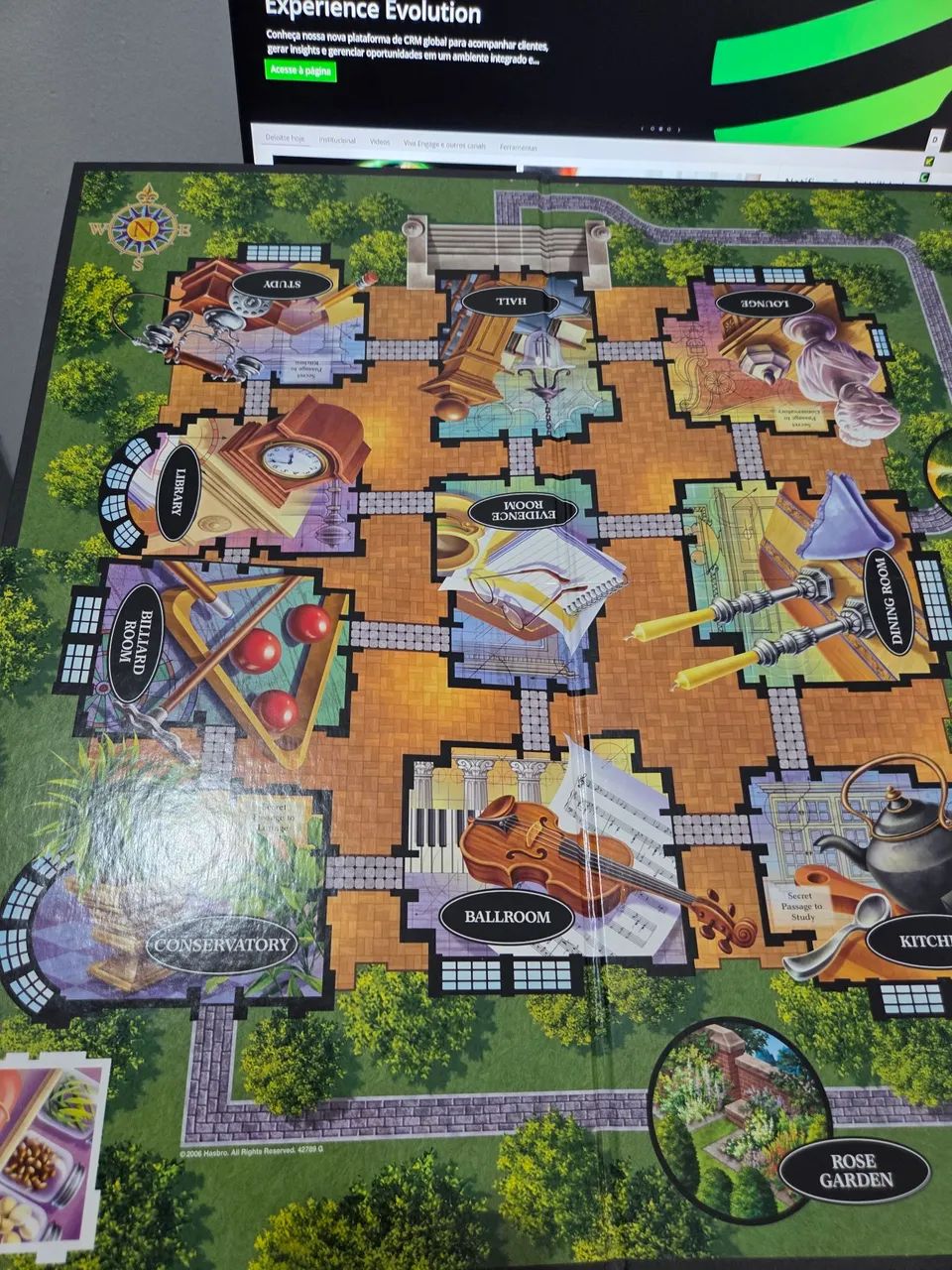 Jogo de Tabuleiro - CLUE DVD Game - Foto 3