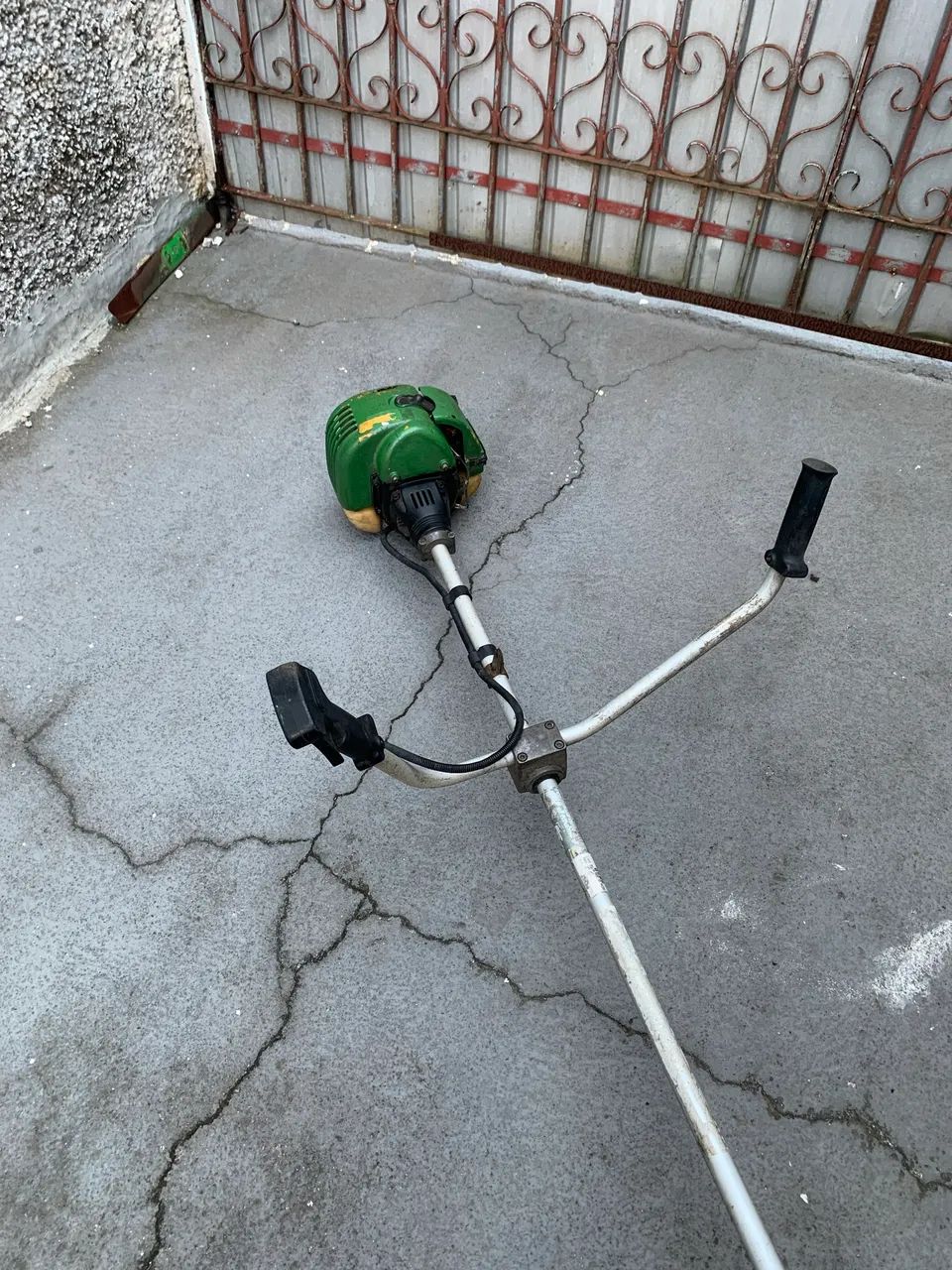 Roçadeira profissional MCCULLOCH  - Foto 2