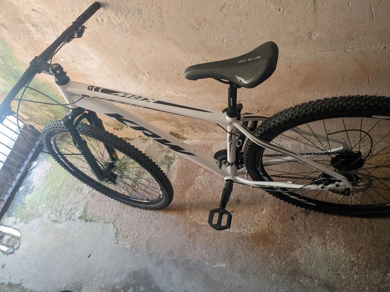 Bicicleta aro 29KWS - Foto 2