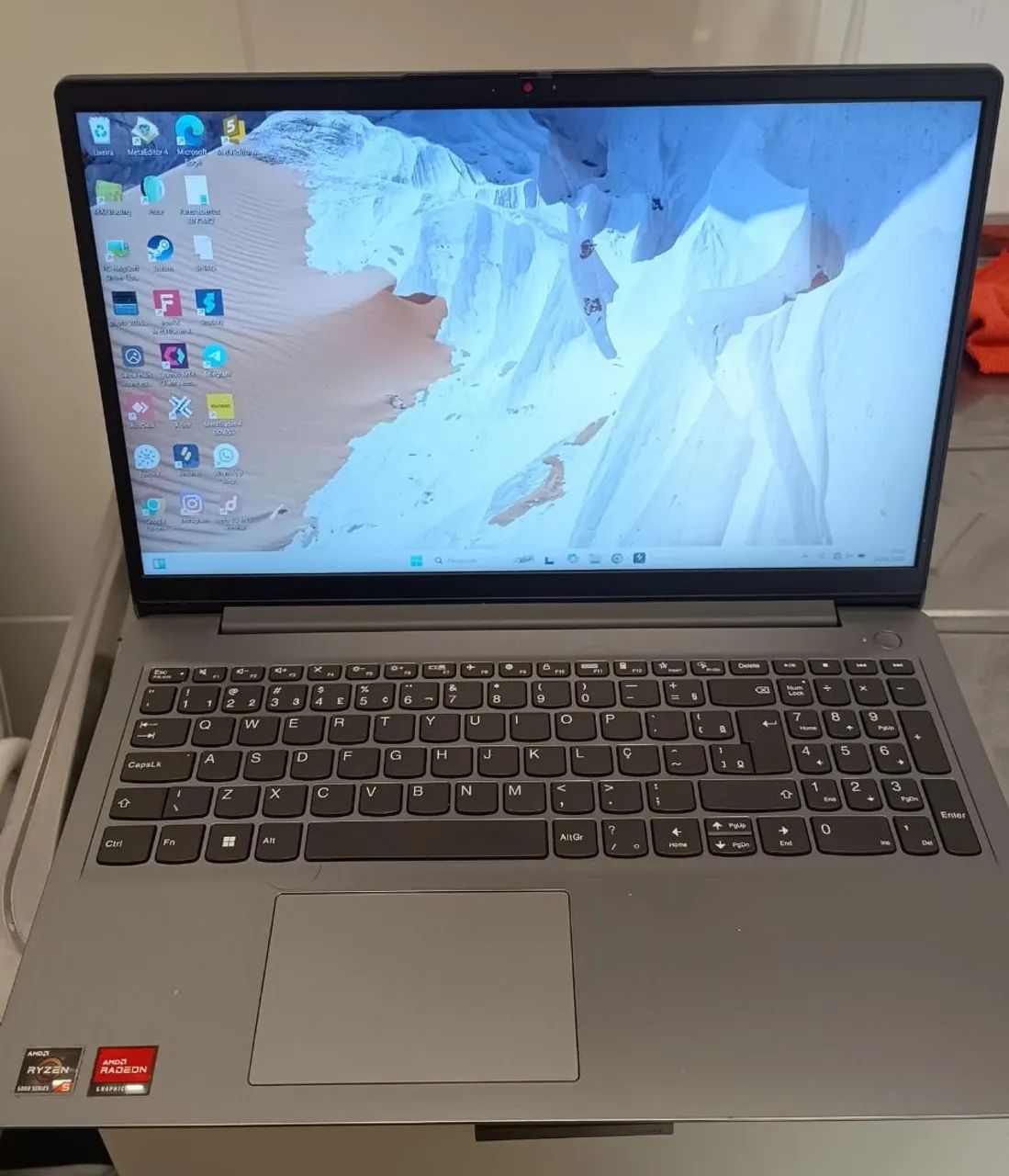 Notebook Lenovo Ryzen 5 | 8GB RAM | SSD | Rápido e Econômico