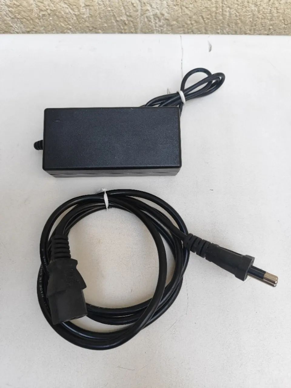 Fonte de Alimentação Adaptador AC/DC 12V 1.5A Bivolt - Foto 3