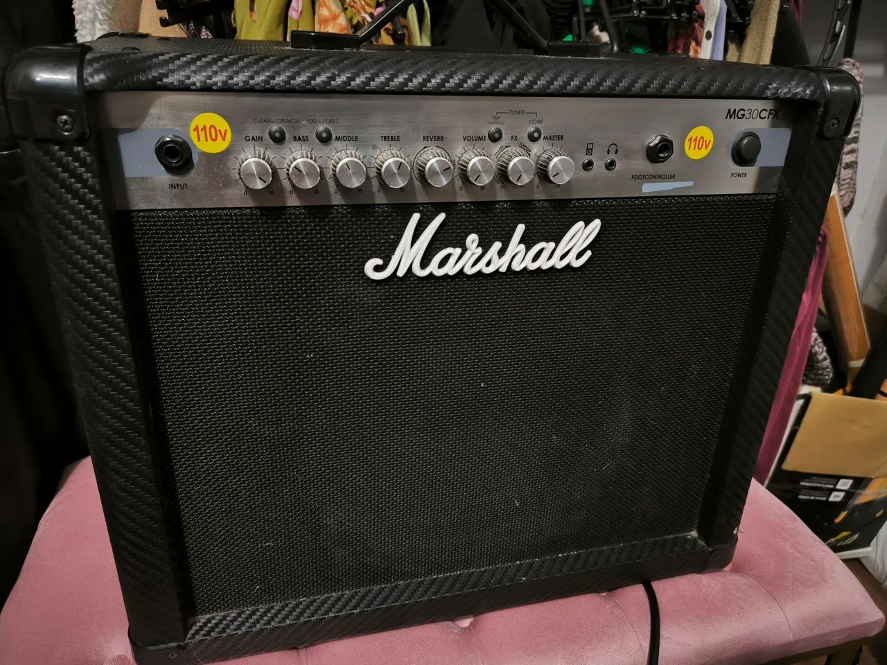Amplificador Marshall 70w MG30CFX  - Foto 2