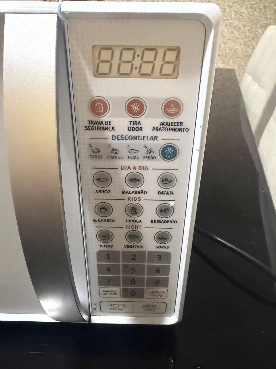 Microondas Com Defeito - Eletroportáteis Para Cozinha e Limpeza