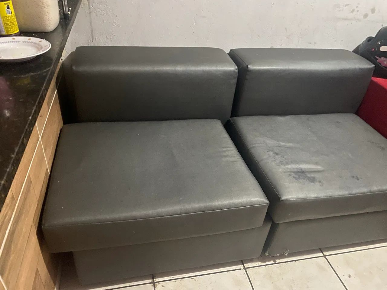 Sofá muito bom com apenas um detalhe  - Foto 3