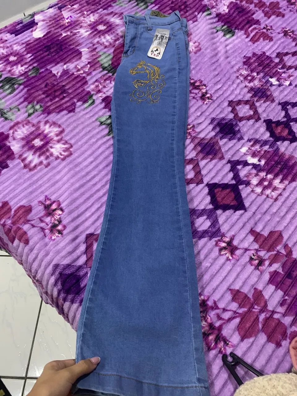 Roupas e sandálias novas  - Foto 2