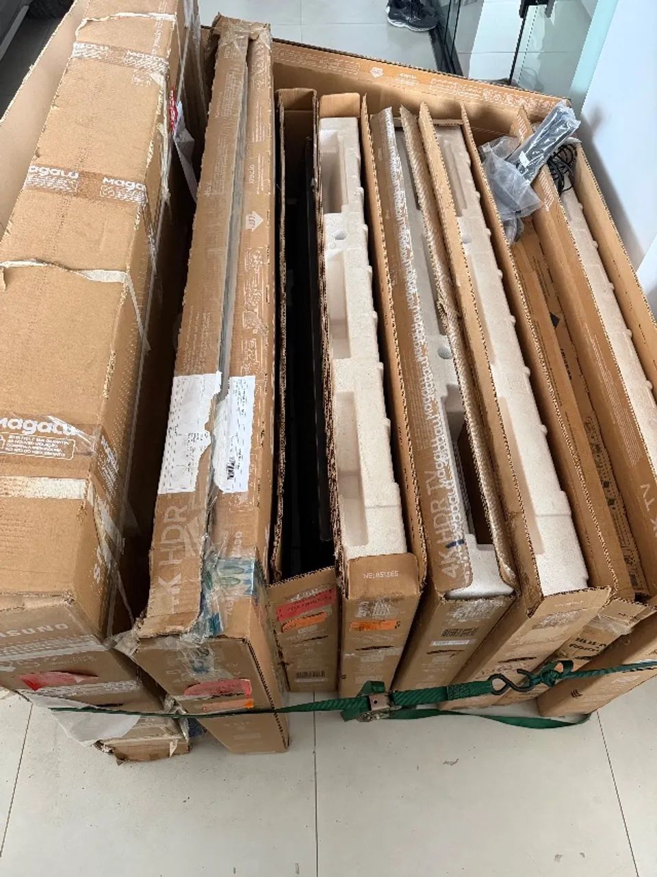 TVs para retirada de peças