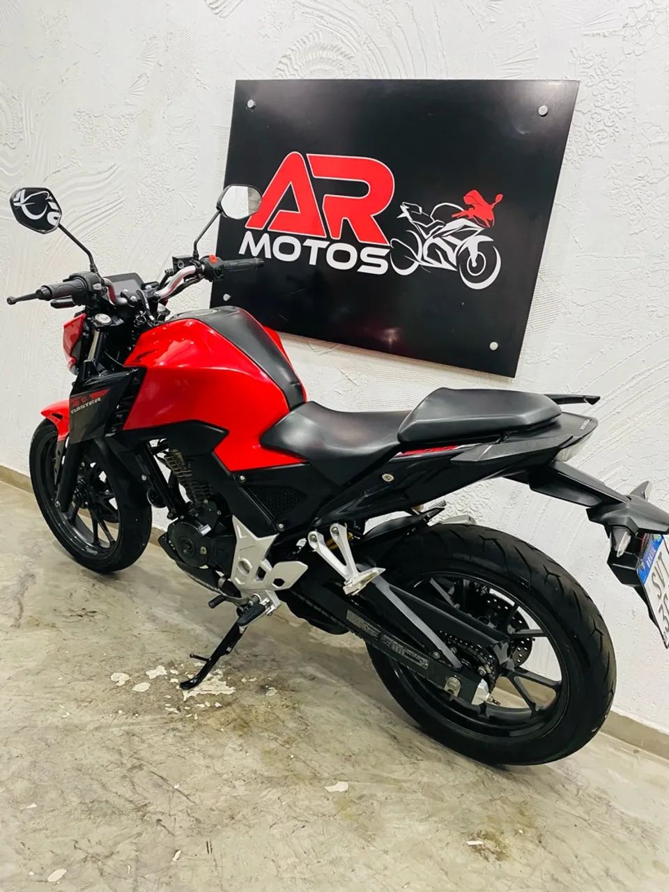 CB 300f Twister doc ok  - Foto 3