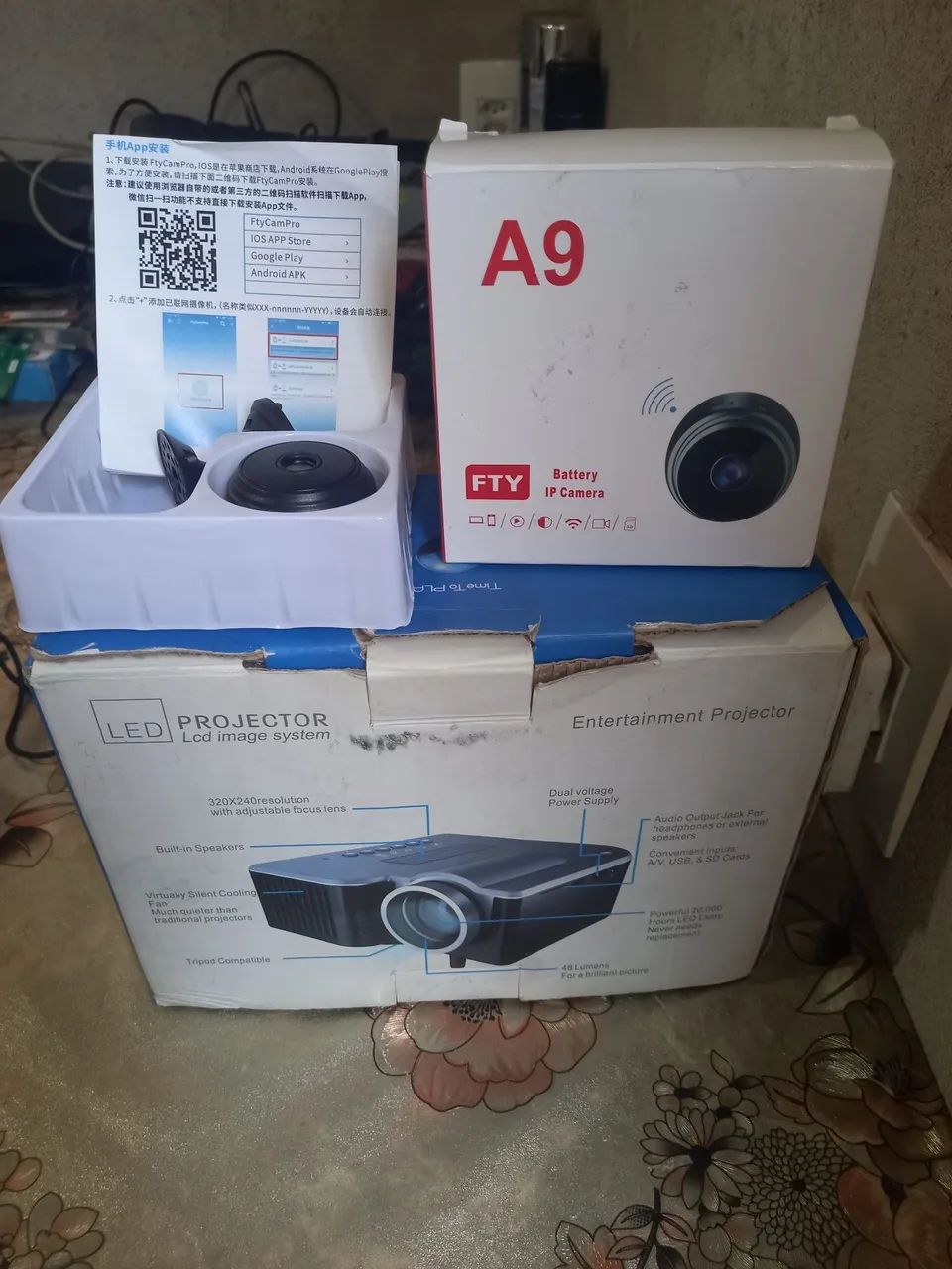 Projetor e câmera no estado  - Foto 2