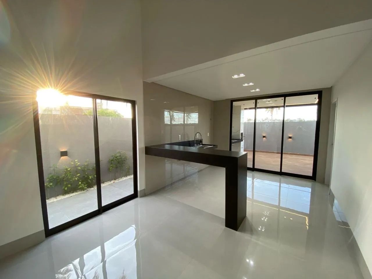 Alugo casa damha  - Foto 3