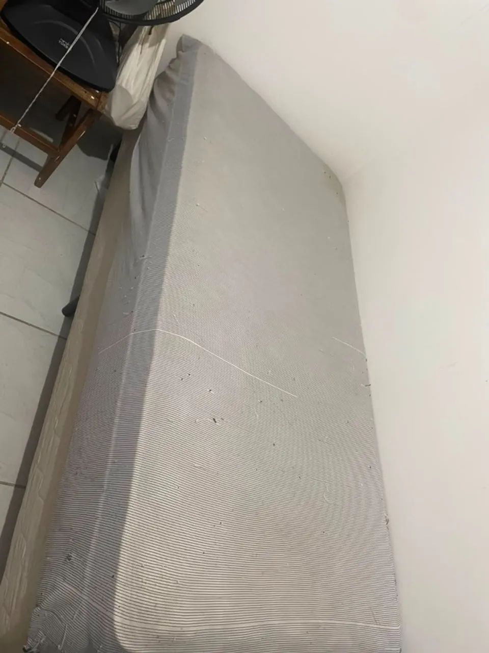 VENDO CAMA DE SOLTEIRO 