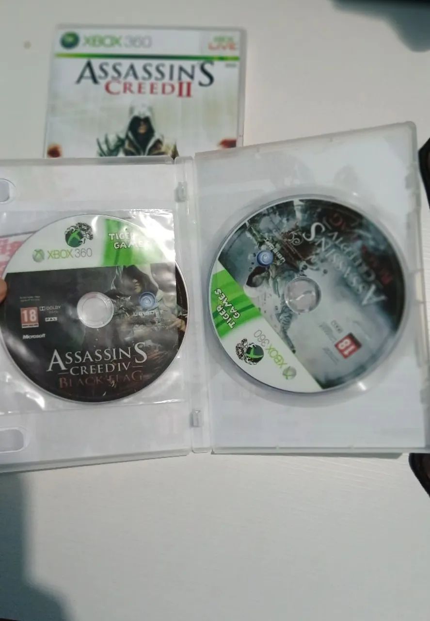Assassin?s Creed 2, 3, e 4 ? Xbox 360 - Foto 3