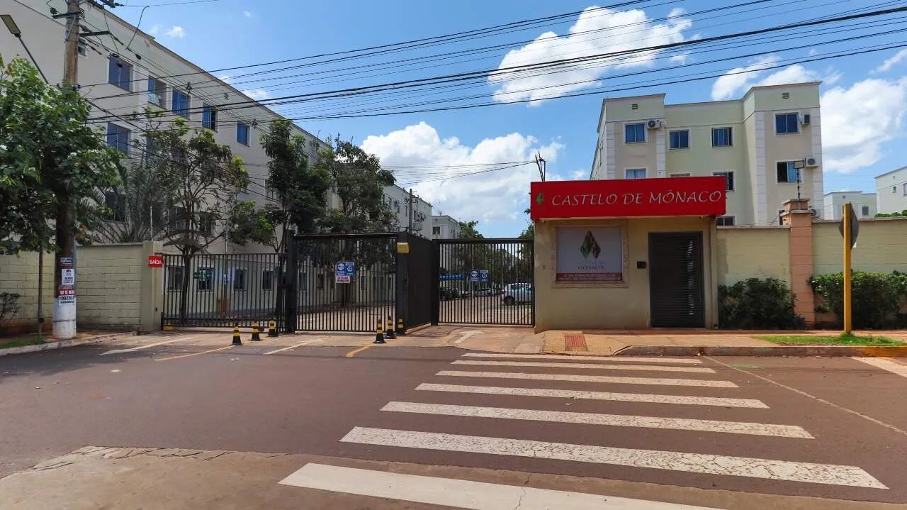 Apartamento semimobiliado no Castelo de Mônaco