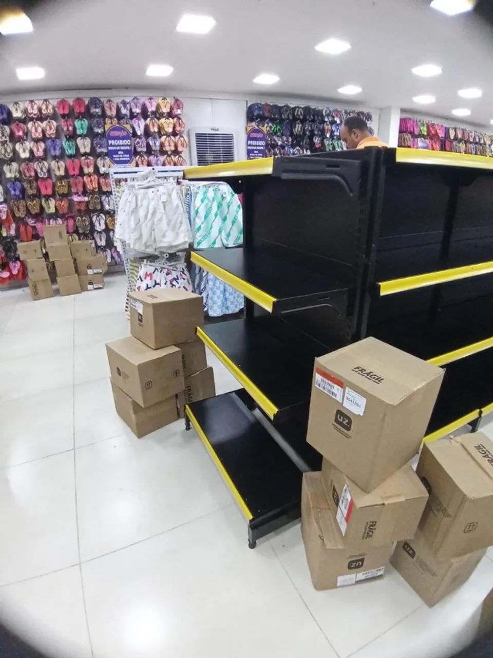 gôndolas para peguenos comércio  - Foto 2