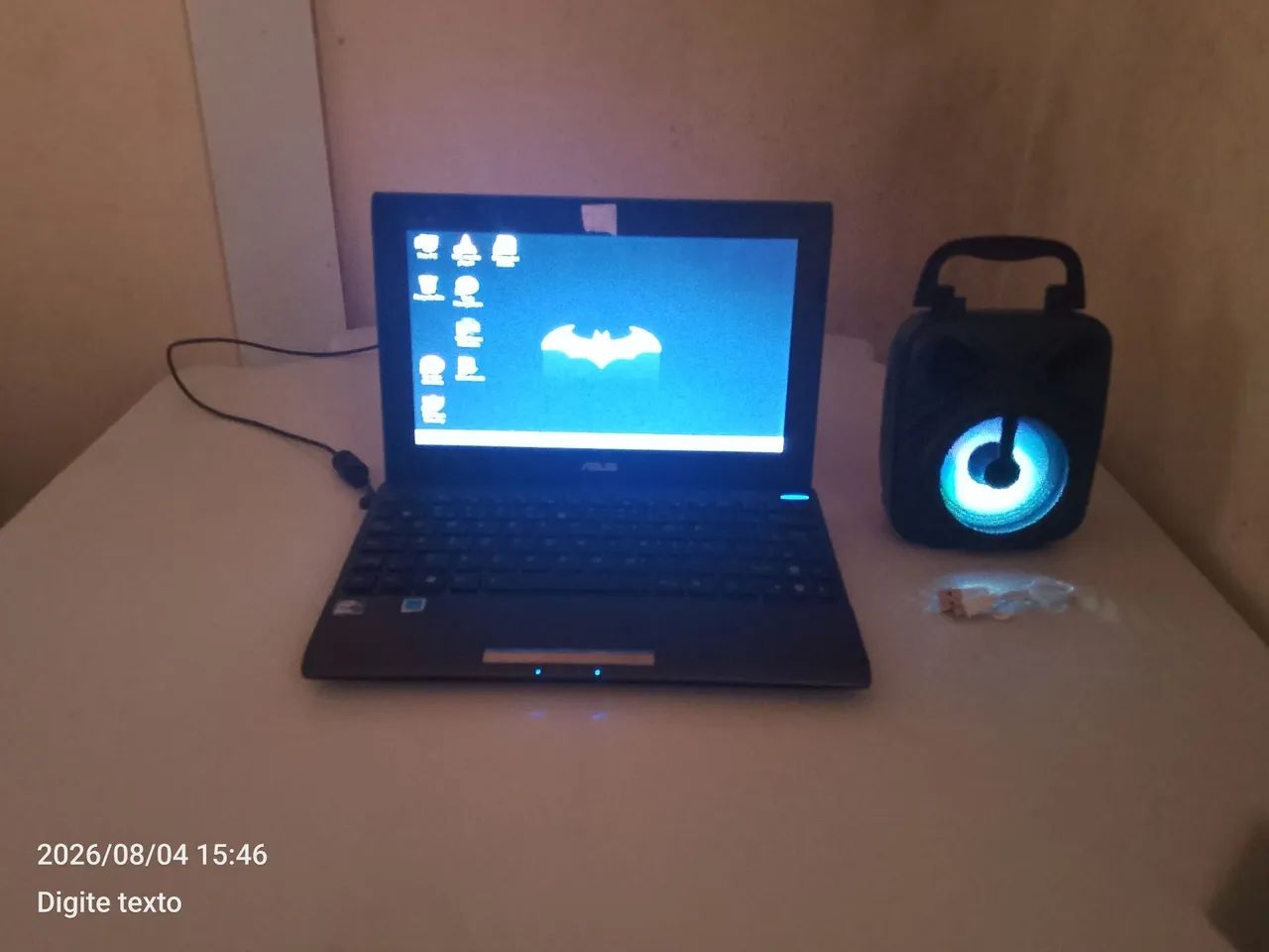 Notebook Asus todo bom