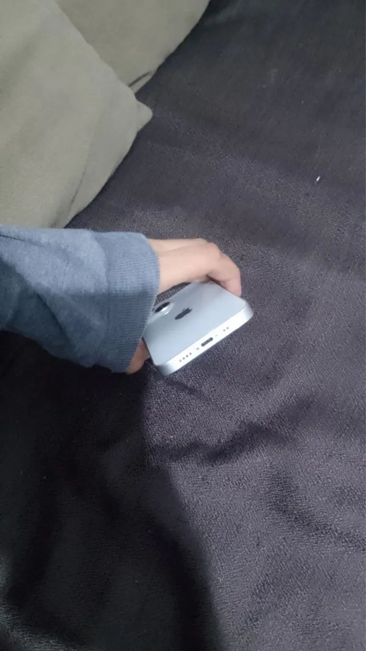 Vendo iPhone 13 mini impecável 