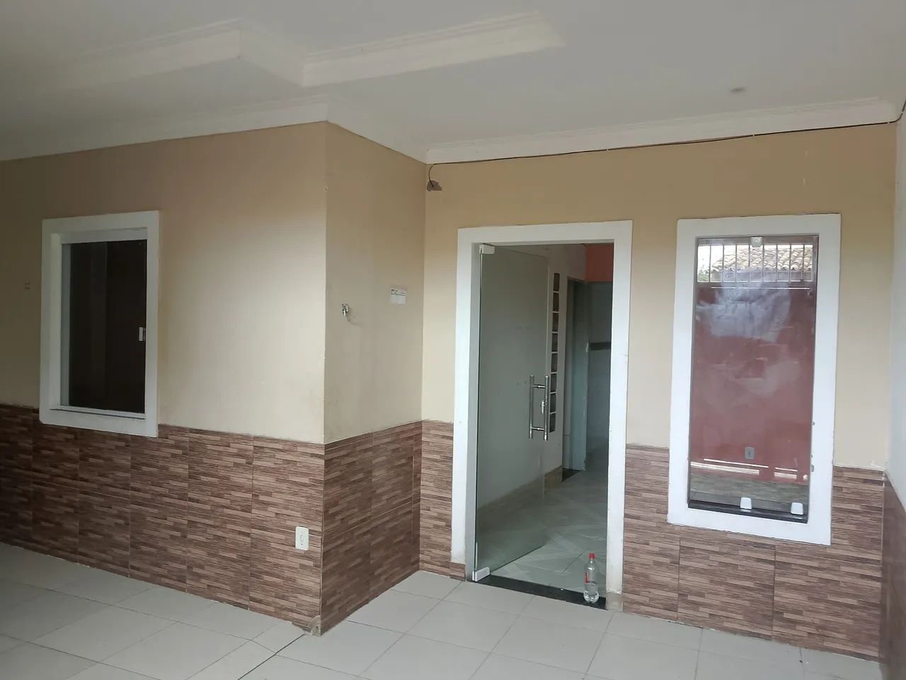 Prédio com três casas. - Foto 2