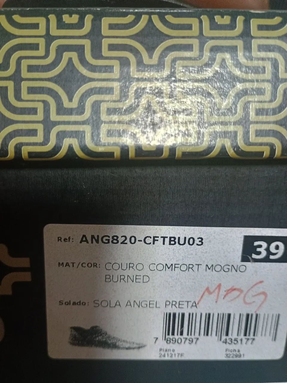 Bota nova em couro  - Foto 4