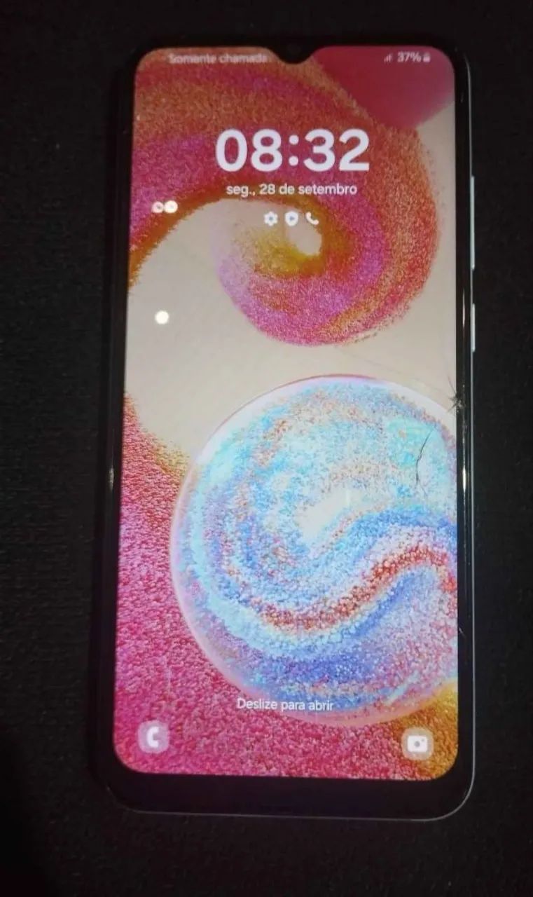 Samsung a04e, tá trincado na tela  - Foto 2