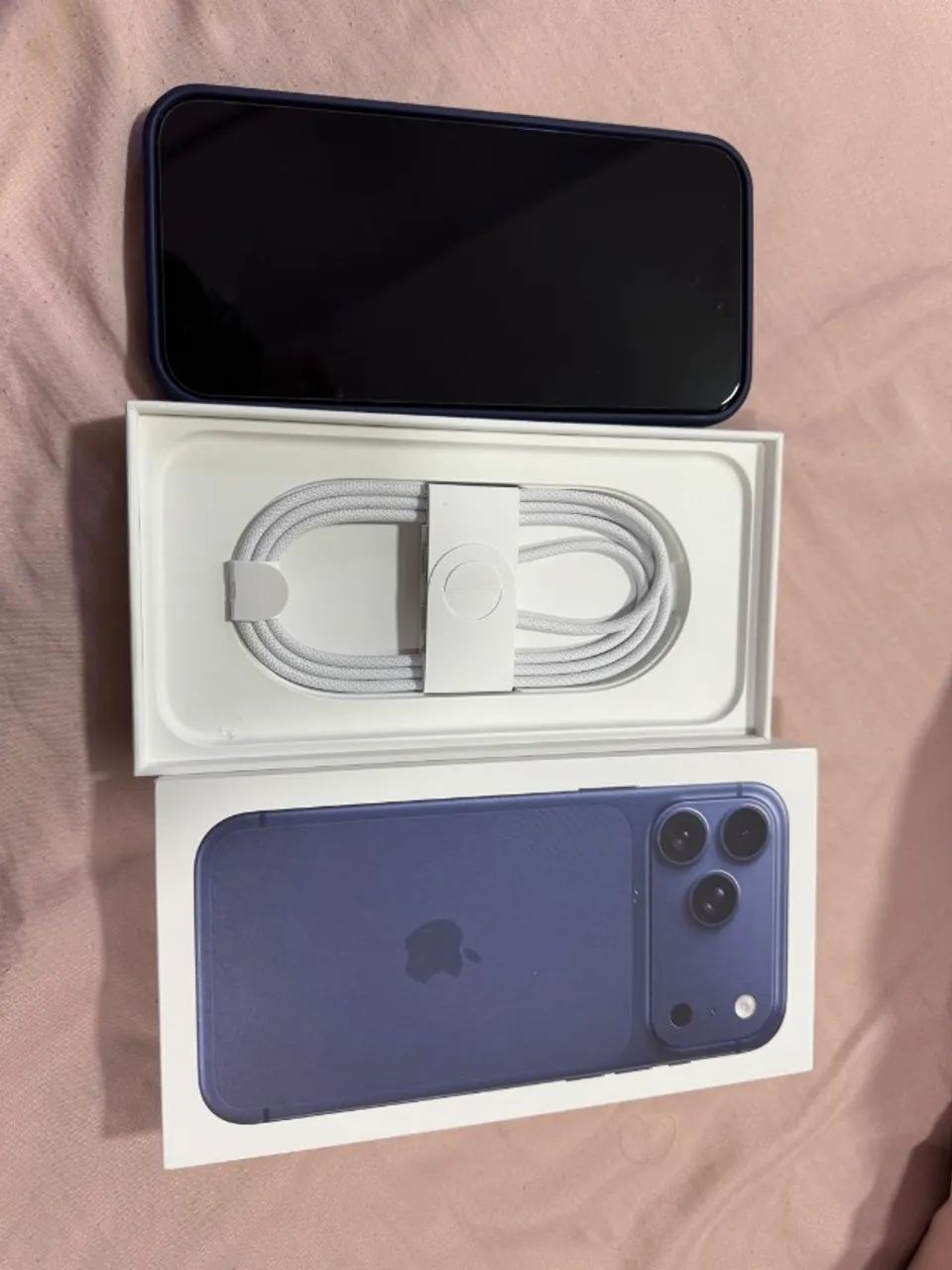 iPhone 17 pro max