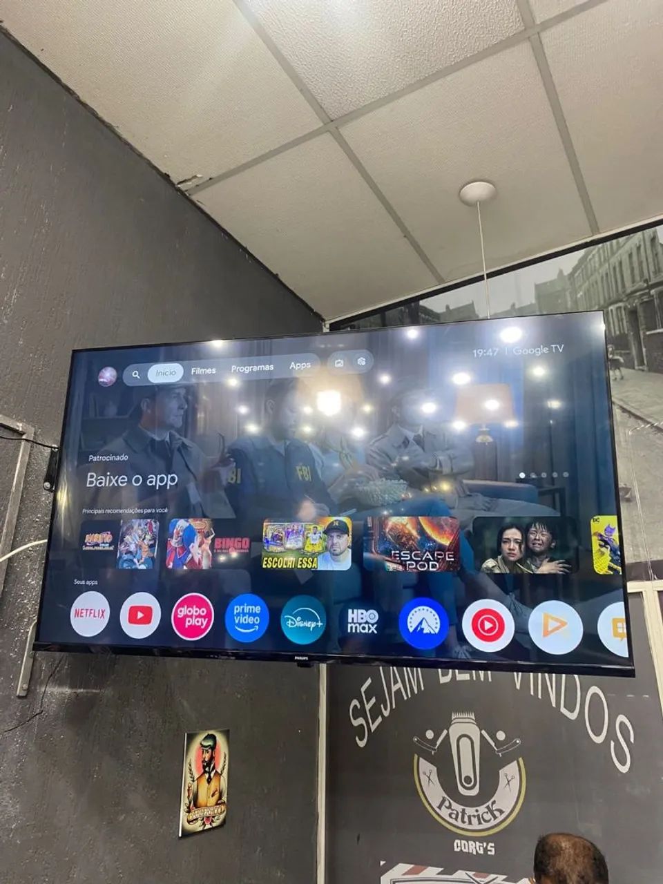 Vendo Smartv Philips 50 polegadas 4k top de linha em estado de nova Borda infinita R$ 1650 - Foto 2