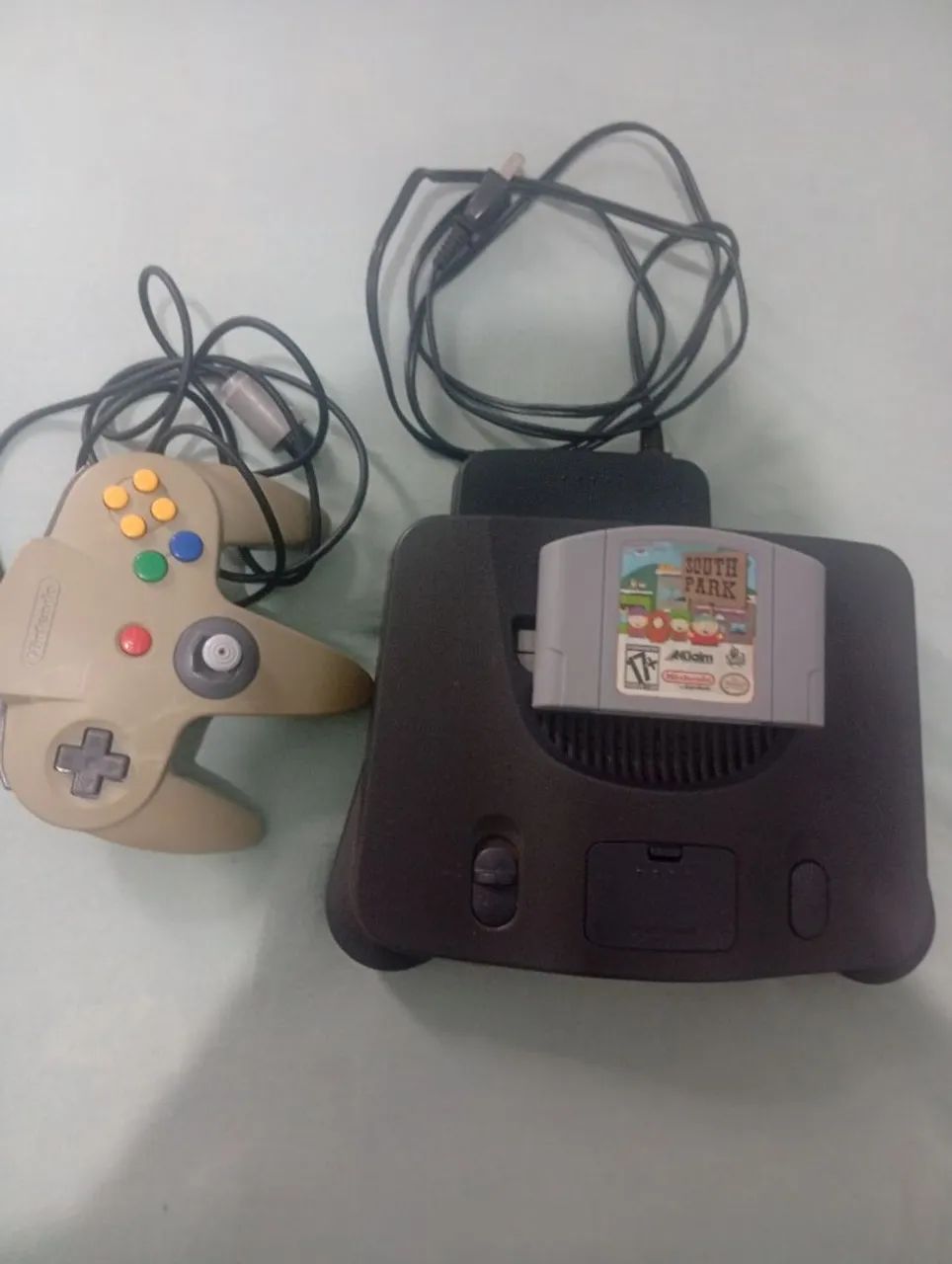 Vendo Nintendo 64 
