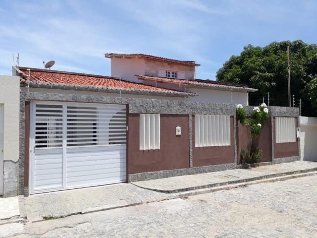 Casa na Farolandia proxima Park Ville