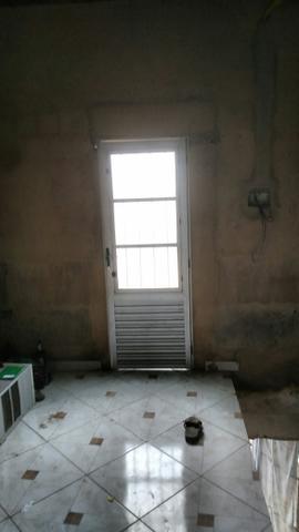 Verdo uma casa em fazer de acabamento uma laje também em santo André perto da escola - Foto 7