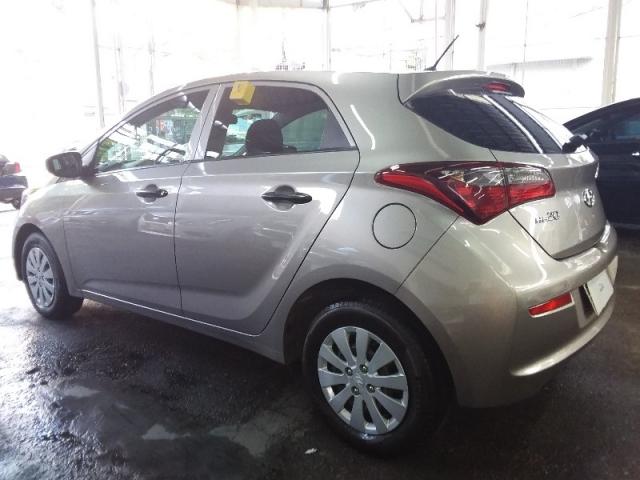 HYUNDAI HB20 1.0 UNIQUE 12V FLEX 4P 2018 - Foto 4