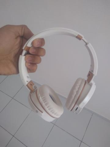 Fone JBL JB950 primeira linha após o original - Foto 2