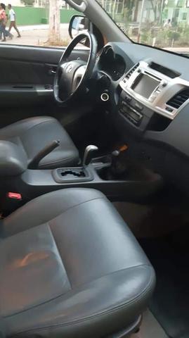 Hilux srv top único dono * - Foto 9