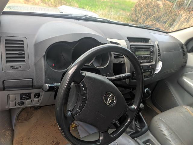 Hilux SRV manual 2009 56 mil - Foto 5