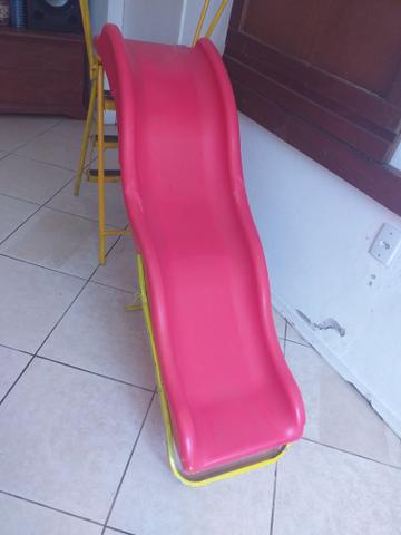 Escorregador infantil só tem um quebradinho,ferro foi feito por artesão - Foto 5