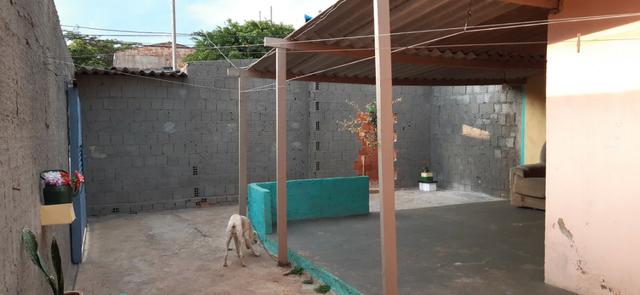 Casa de Esquina Qd. 306, Residencial Oeste, - Aceito Lote e Carro na Cidade - Foto 4