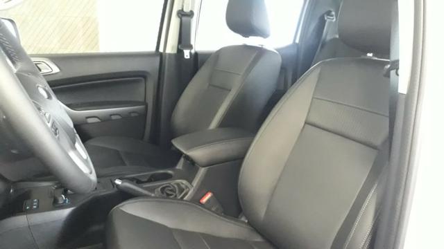 Ford Ranger CD Limited 4x4 3.2 Diesel Automatica 2019/20 - Foto 3