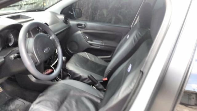Ford fiesta 1.6 EXTRA - Foto 4