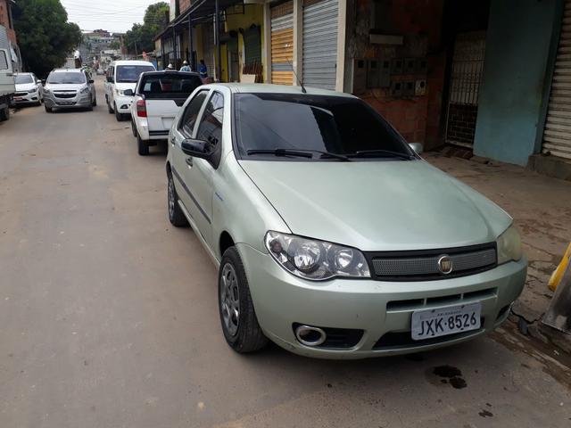 2 dono,carro de garagem.O 1 quê ver leva