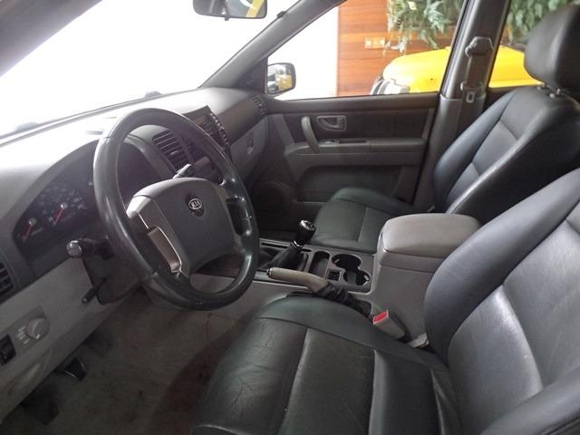 Kia Sorento LX 2.5 - 2005 - Foto 3