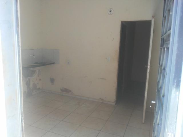 Vende Se Casa em área Comercial - Foto 5