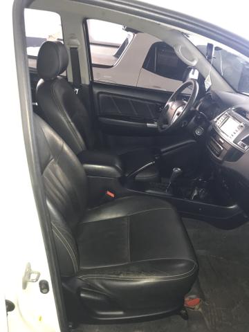 Hilux srv 14/14, com controle de estabilidade - Foto 16