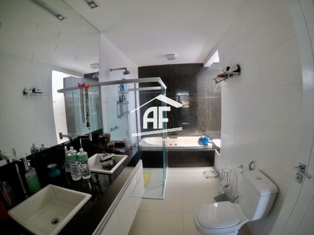 Casa construída em 2 lotes no condomínio Jardim do Horto - Área de lazer completa - Foto 16