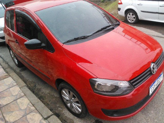 Carro FOX 2012
