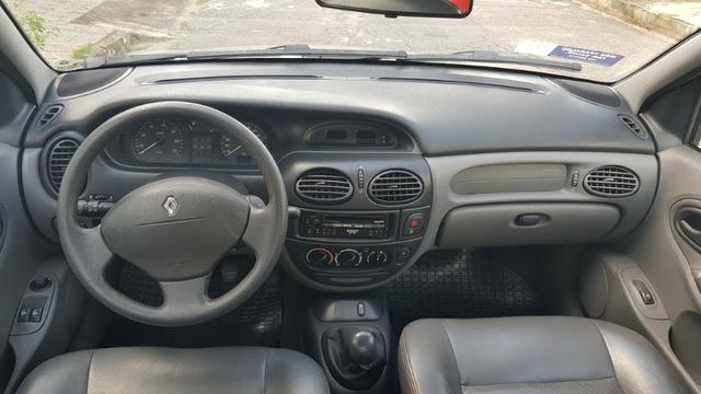 Renault Megane RXE 2.0 8V Manual completo unico dono Raridade - Foto 2