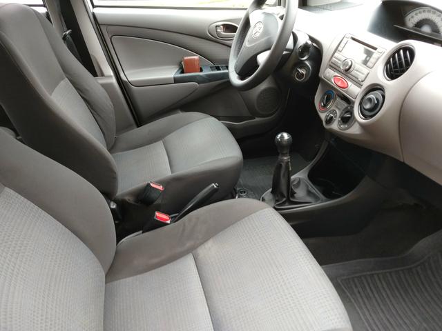Toyota Etios 2013 XS 1.5 completo - Foto 9