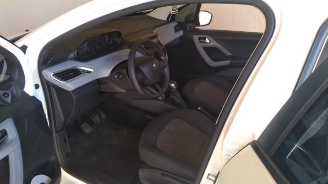 Peugeot 208 1.5 - 2013 - Foto 4