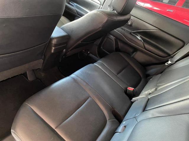 Mitsubishi Outlander 2.0 2014 automática - Foto 9