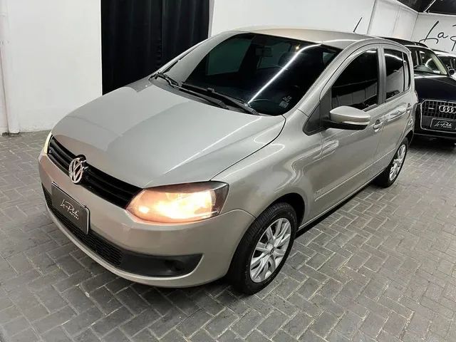 VolksWagen FOX Trend 1.0 MI 2013 - Foto 3