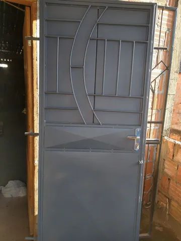 Porta de ferro entrega grátis - Foto 2