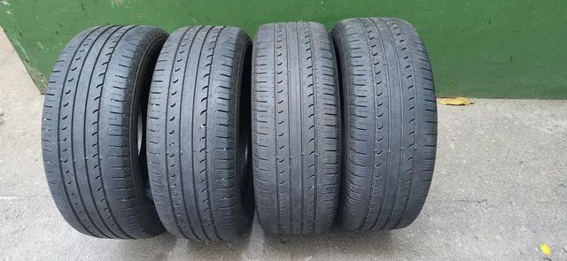 4 Pneus 215/55 R17 Good Year Ótmos 
