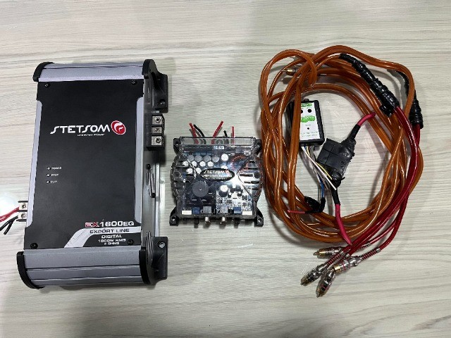 Caixa de Som Trio - Perfeito Funcionamento e pouco uso - Foto 4